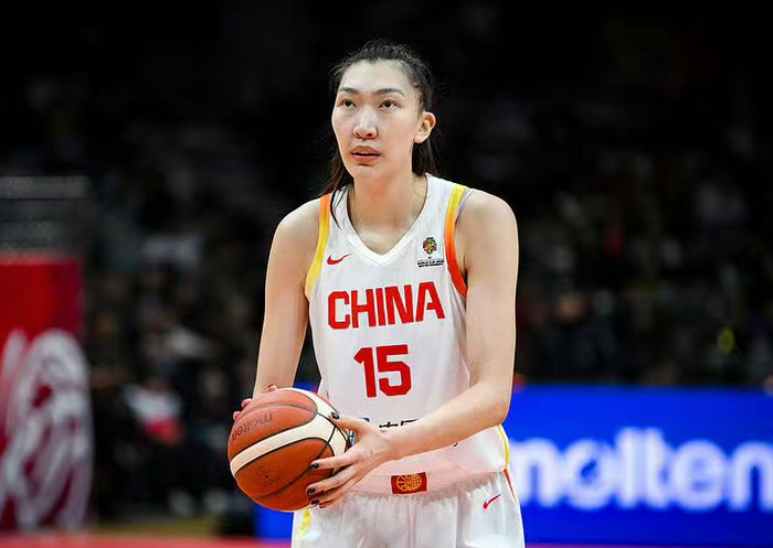 火狐体育登录入口-官宣，加盟WNBA自由人，上缴篮协，韩旭的年薪还剩下多少？|中国女篮|篮板|合同|工资|球队_新浪体育_新浪新闻